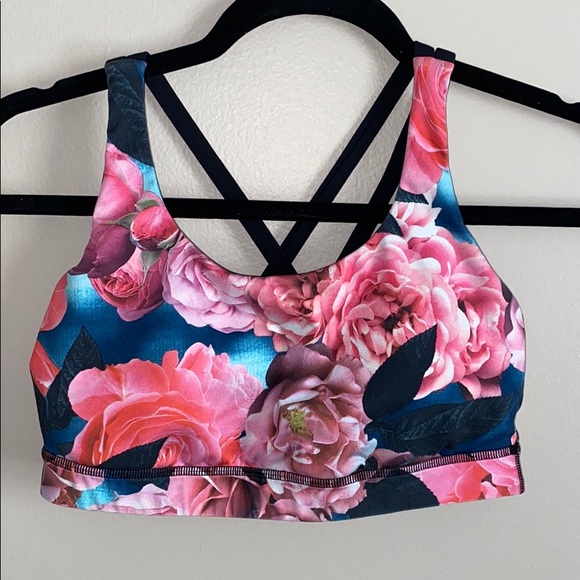 lululemon athletica Other - Lululemon flower crossback workout bra